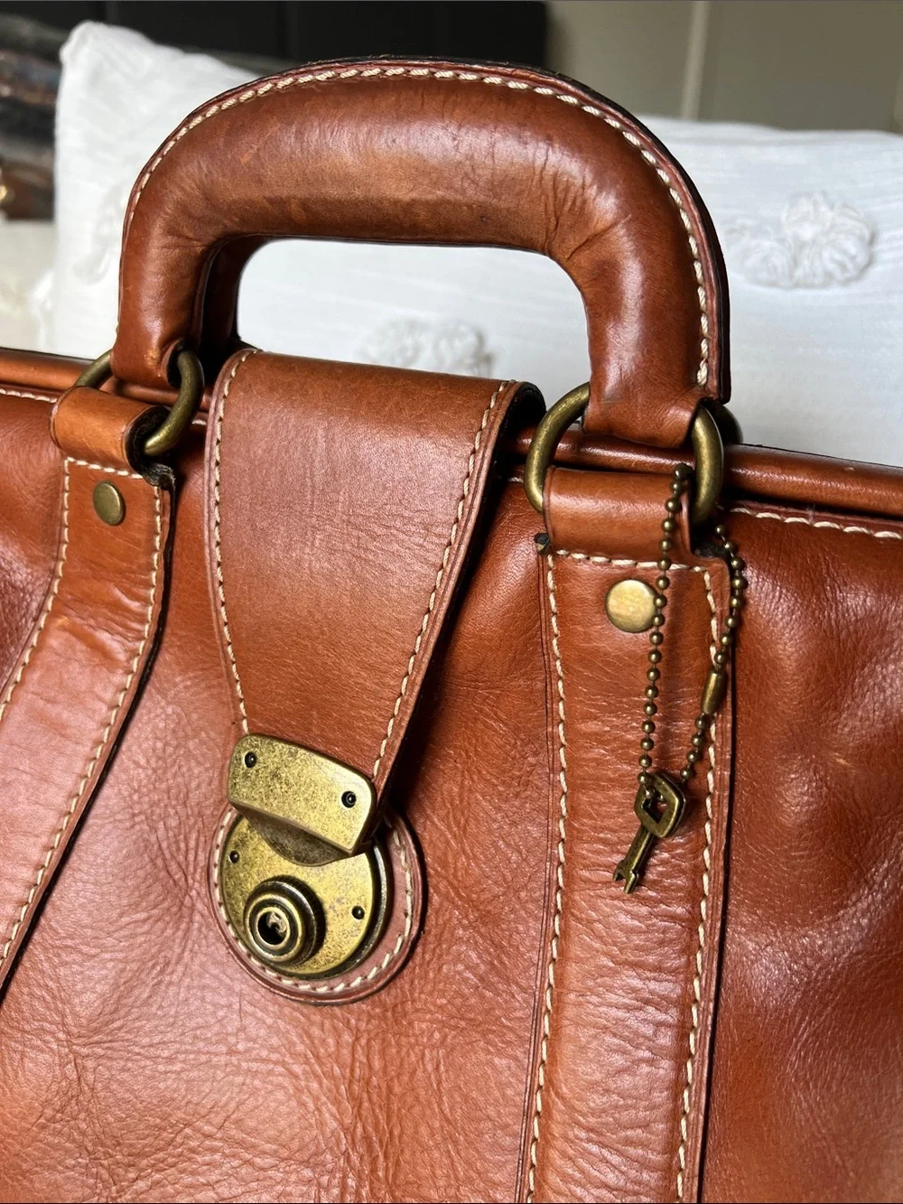 Nash Men's Brown Leather Briefcase Travel Bag - Classic Carry. Italian Leather
